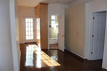 Rented by Dream Property Group LLC