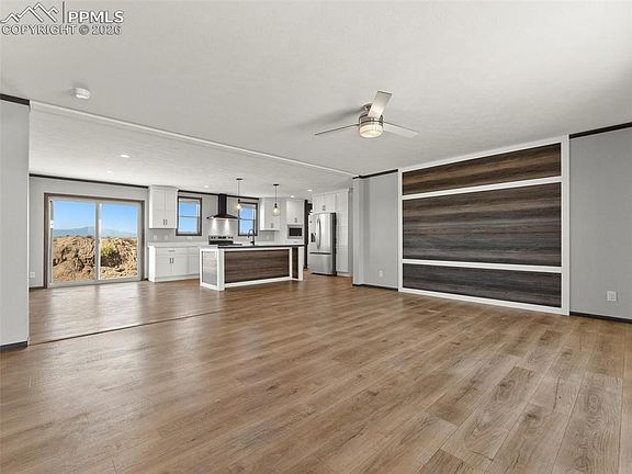 5th image of 2820 E Ellicott Rd