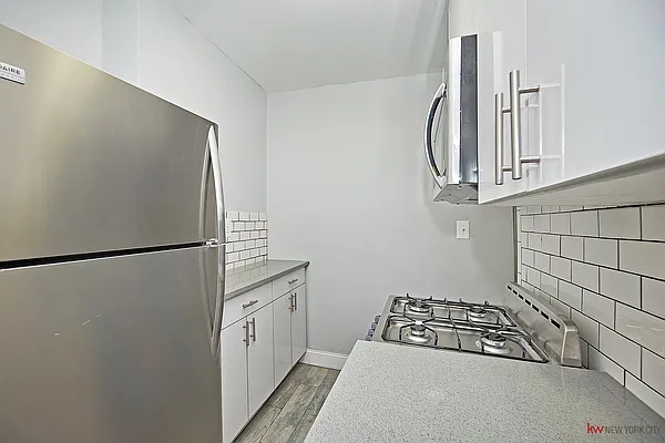 Rented by United Group | media 6