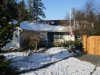 1st image of 6724 55th Dr NE