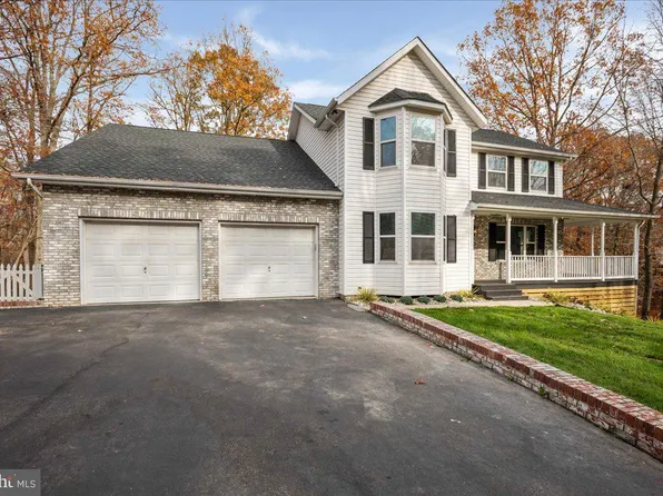 240 Thunderbird Dr, Lusby, MD 20657