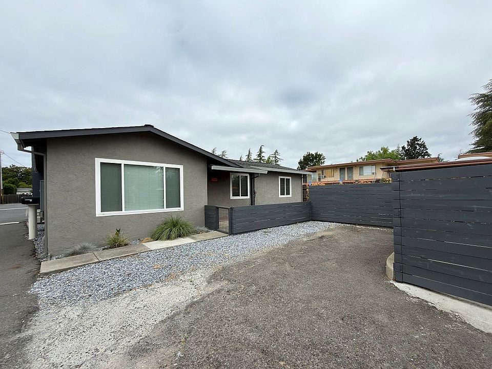 1st image of 2831-2839 Soscol Ave