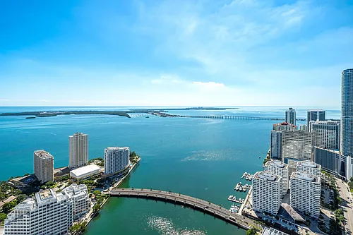 495 Brickell Ave #5605 Photo 1