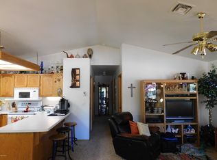 2899 Markham Rd, Overgaard, AZ 85933