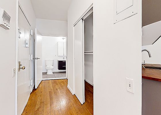 5th image of 146 W 111th St #1R