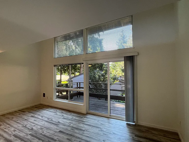 Alder Haus Apartments — Photo 23