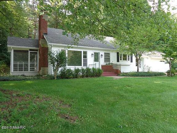 3rd image of 1260 Woodland Ave