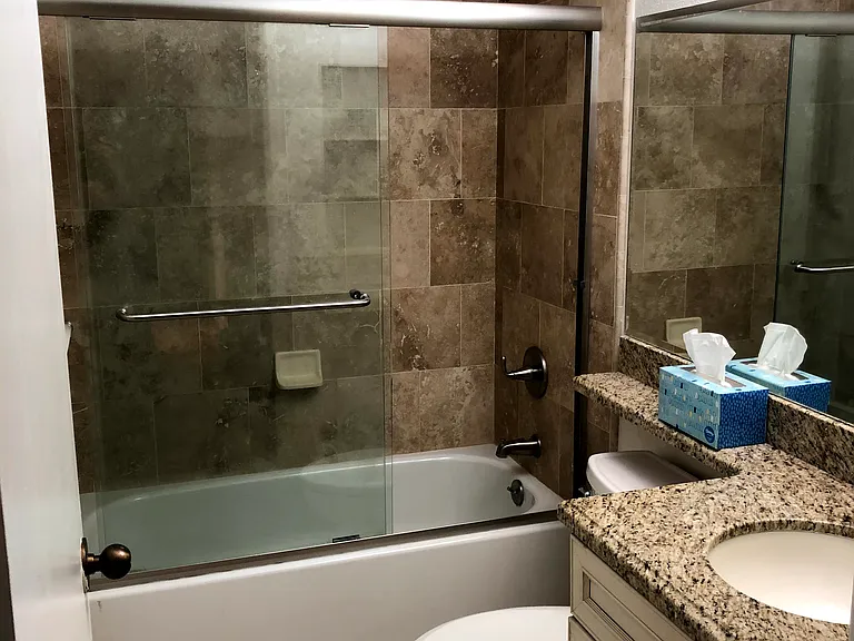 600 W 9th St #507 — Photo 7