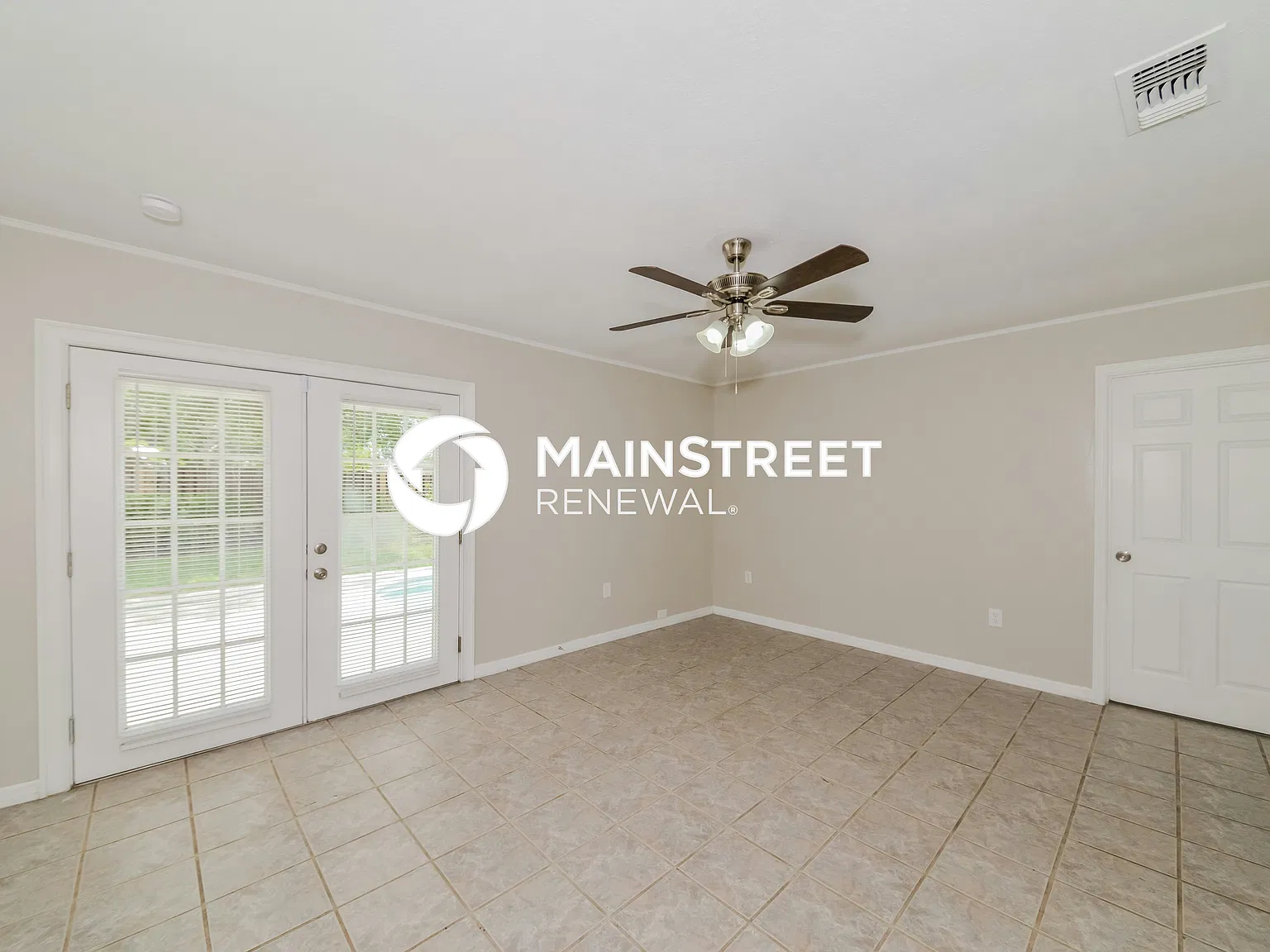 820 65th Avenue Dr W — Photo 3