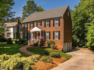 3305 High Ridge Ct, Greensboro, NC 27410