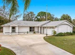 574 Ponoka St, Sebastian, FL 32958
