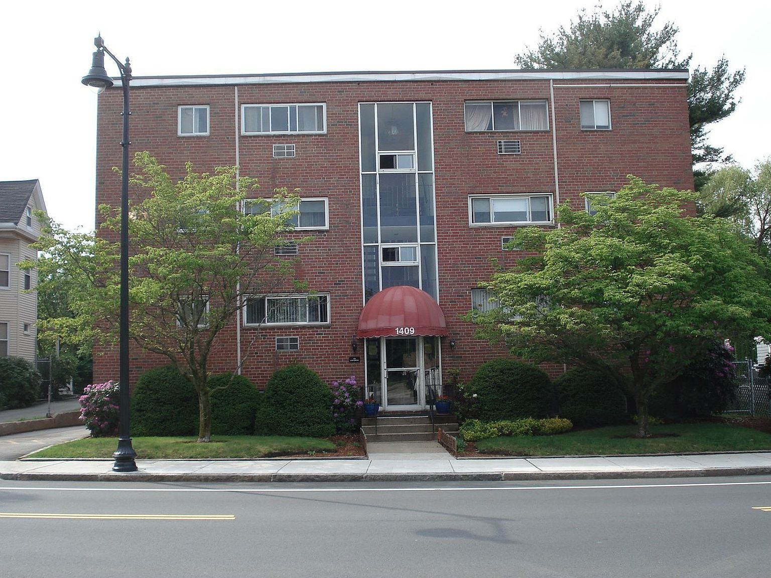 1409 River St APT 42, Hyde Park, MA 02136 Zillow
