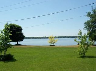 6005 Lower Lake Rd, Cayuga, NY 13034