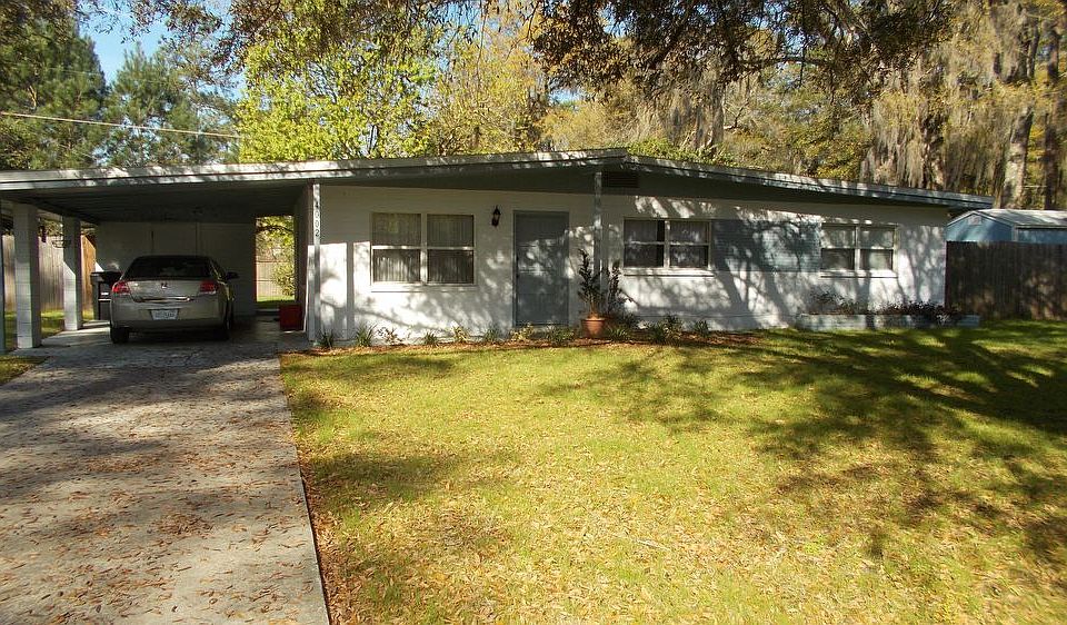 1st image of 4002 NW 21st Dr