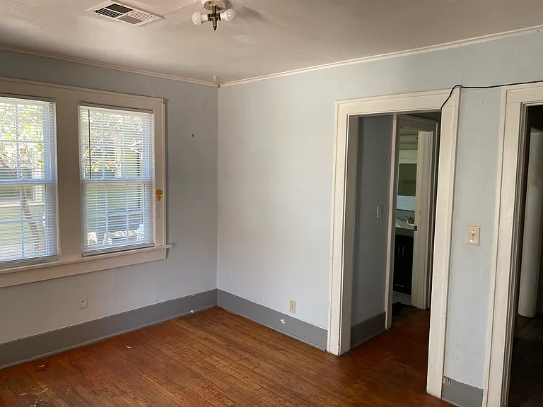 1515 NW 19th St #1 — Photo 3