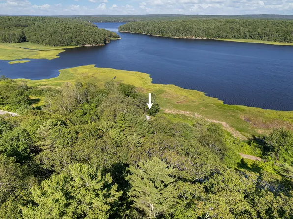 674 Main Road, Phippsburg, ME 04562