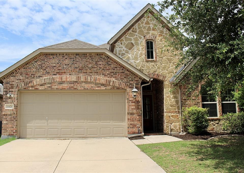 1st image of 10424 Sexton Dr