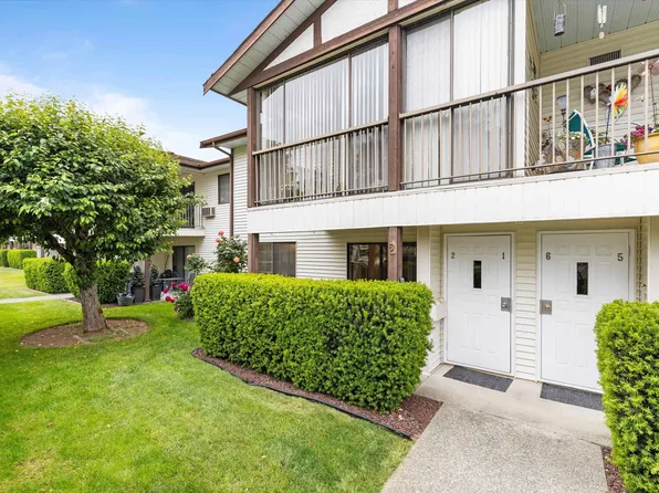 32718 Garibaldi Dr #2, Abbotsford, BC V2T 5T6