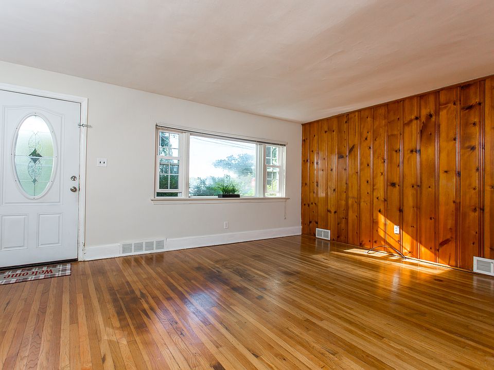 901 Lincoln Ave, West Chester, PA 19380 Zillow