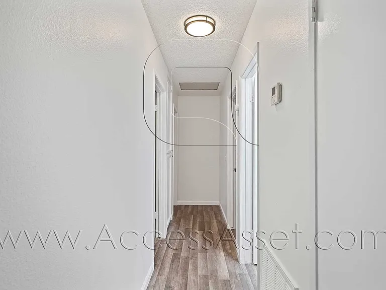 14710 Mesa St — Photo 7