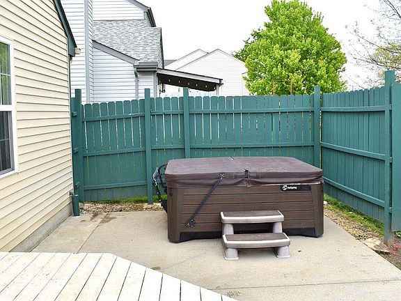 5th image of 348 Churchill Ct