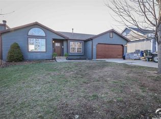 2429 Via Linda Dr, Lawrence, KS 66047