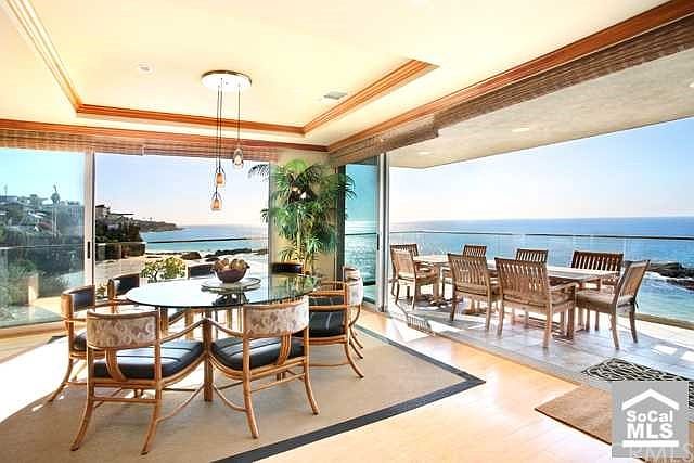 aaahhhh... Enjoy, Your Corner of the World from unit 502 Lag