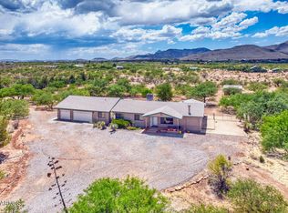 2281 N Sands Ranch Rd, Huachuca City, AZ 85616