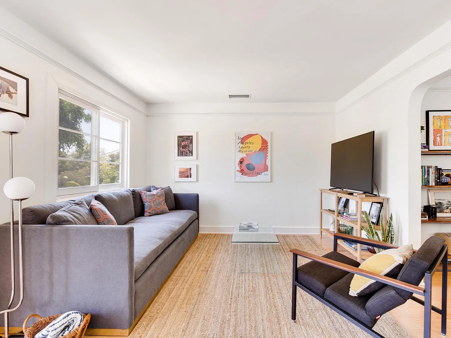 1 bed, 900 sqft, $4,800 — Photo 4