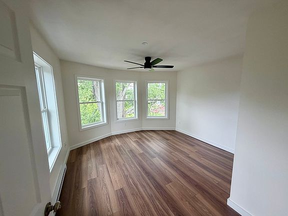5th image of 23 Pembroke St #3