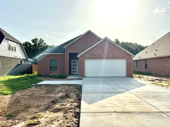 409 Smith Rd, Springtown, TX 76082