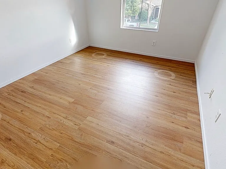 32372 Safflower St — Photo 24