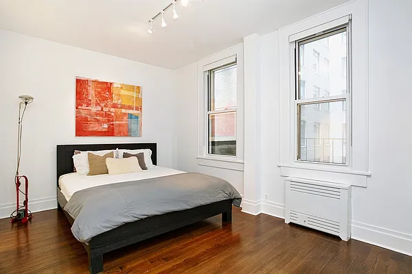 Sold by Corcoran | media 19