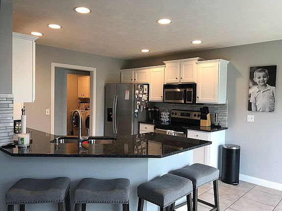 4th image of 2843 Cimarron Dr