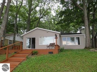 4715 Fairlane Dr, Hale, MI 48739