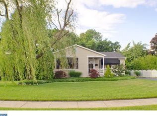 309 W Broad St, Swedesboro, NJ 08085