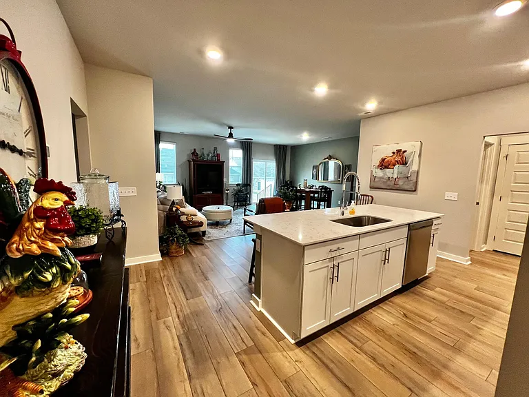 436 Golden Meadow Ln — Photo 14