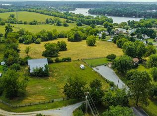 1071 Connie Dr, Gallatin, TN 37066