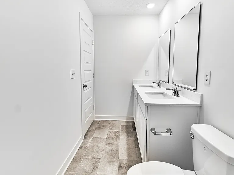 8603 Georgina St — Photo 33