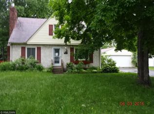 5485 Erickson Rd, Mounds View, MN 55112