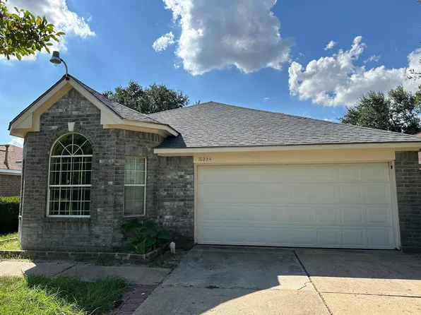 10234 Landsbury Dr, Houston, TX 77099