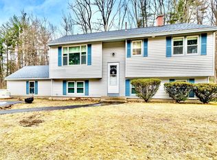 12 Winchester Dr, Merrimack, NH 03054