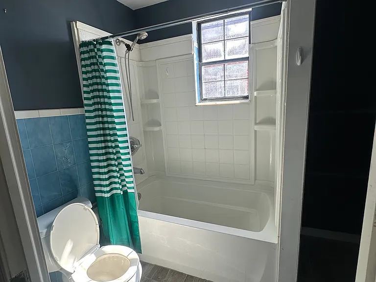1432 W Porter St #3 — Photo 5