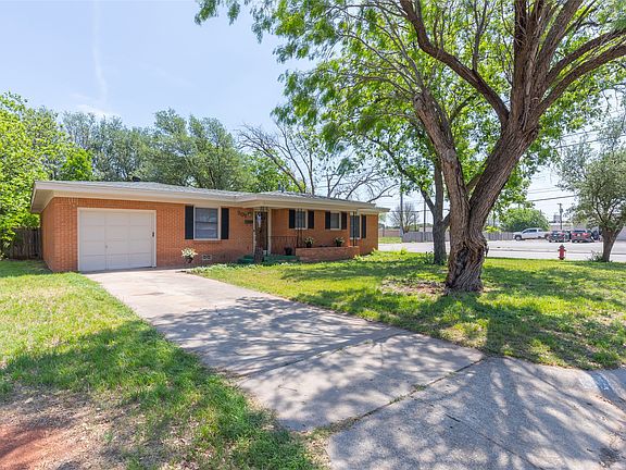 2nd image of 301 Westview Dr