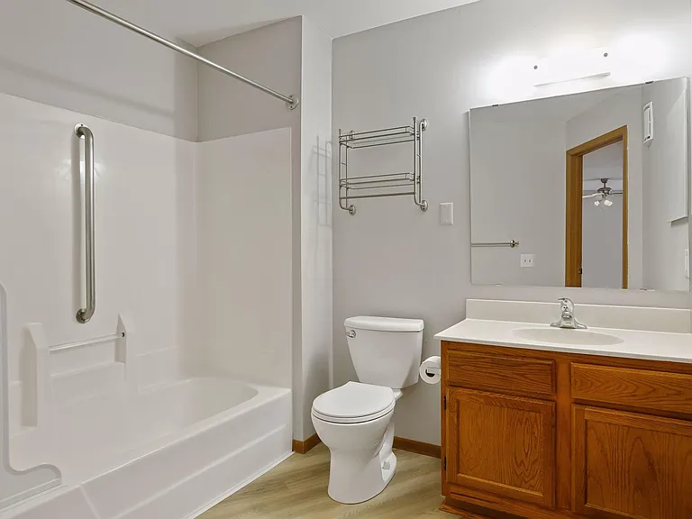 720 3rd Ave NE #113 — Photo 10