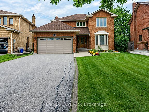 2nd image of 1343 Greenwood Cres