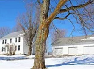 1059 Carpenter Hill Rd, Saint Albans, VT 05478