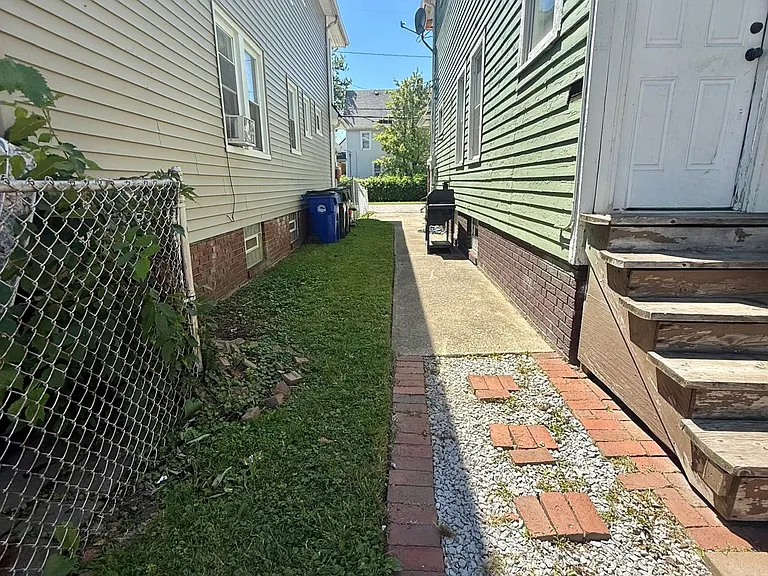 4383 W 28th St #1 — Photo 27