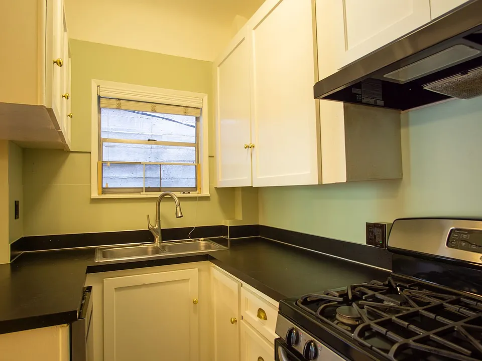 209 NW 23rd Ave #104