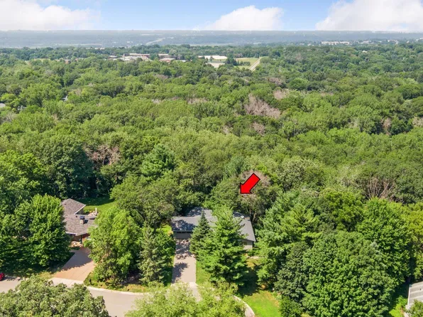 500 Summit Ln, Burnsville, MN 55337